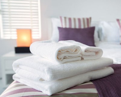 Bed Sheets & Towels